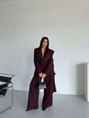 کت و شلوار زنانه با جزئیات شال به رنگ آلو