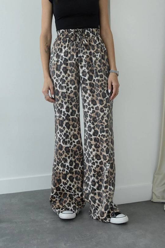 Hot Fashion Donna Abbigliamento - MTVR-B9FAE4E2