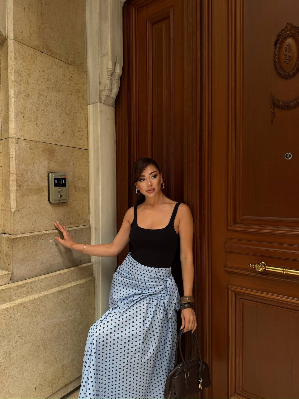 Mawera Nữ Quần áo