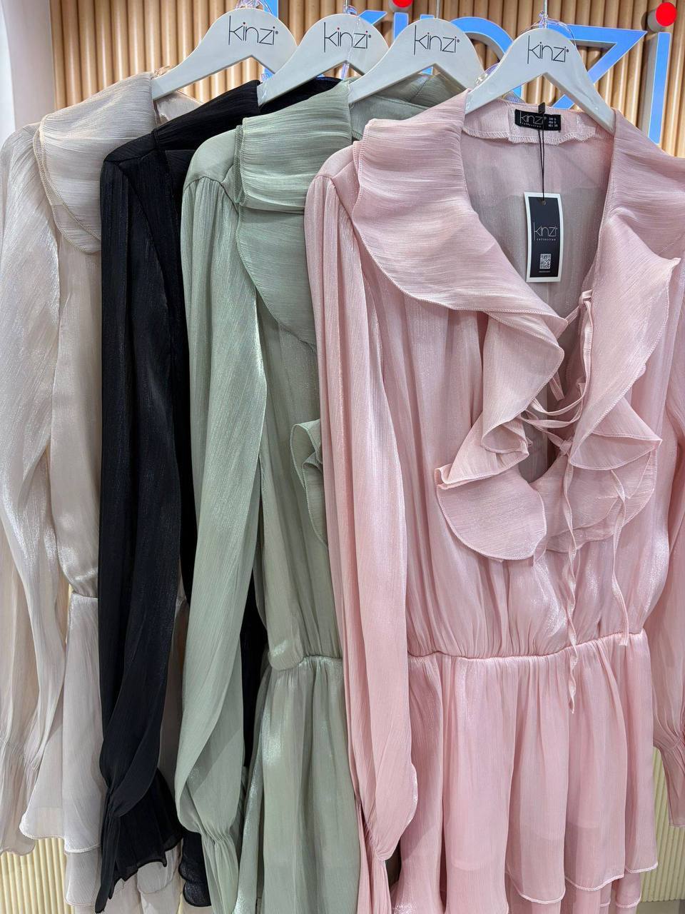 Kinzi Women Clothing - MTVR-FC075556