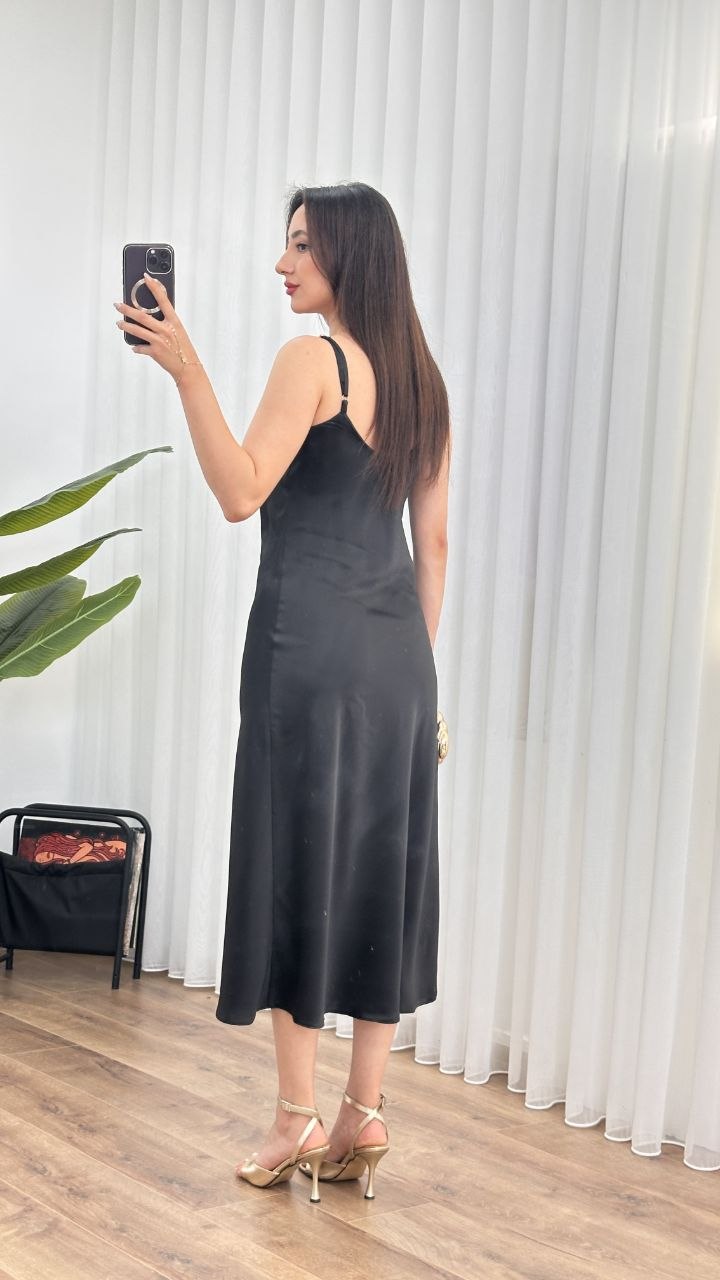 Lustrin Women Clothing - MTVR-96337722