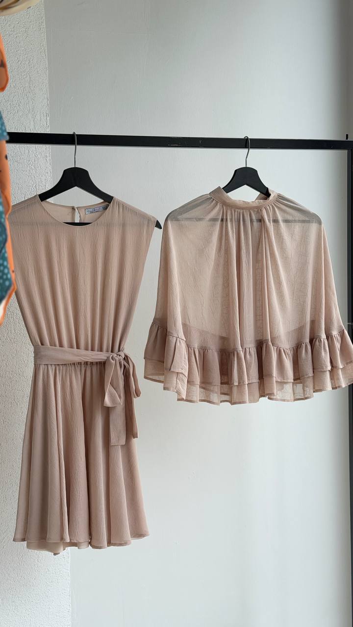 Cream & Rouge Naised Riietus