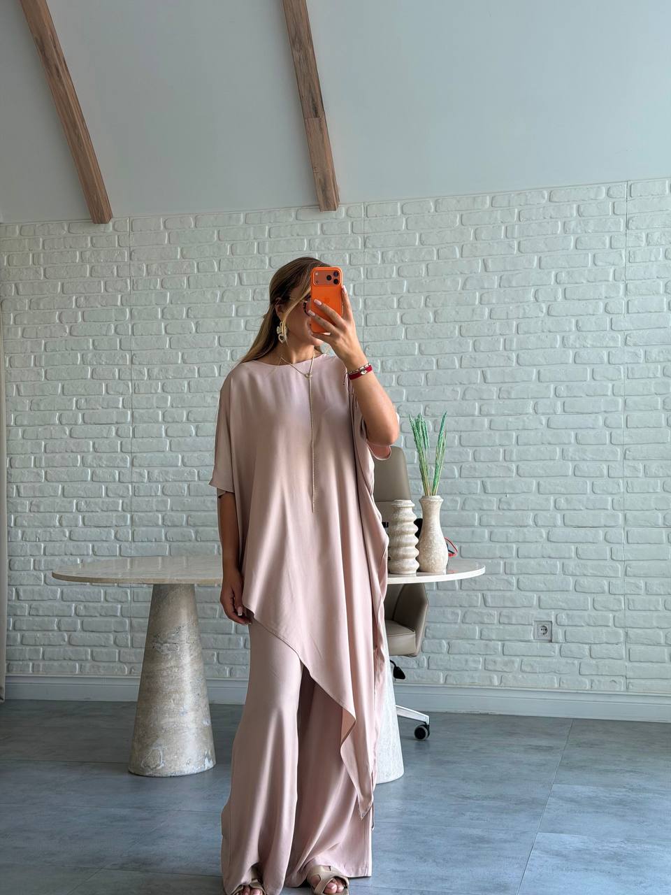 Cream & Rouge Women Clothing - MTVR-7C311F4E