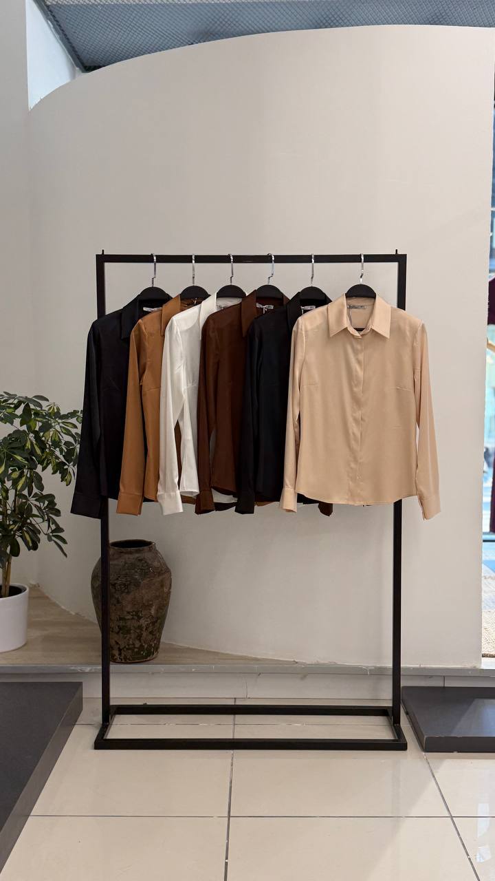 Cream & Rouge Women Clothing