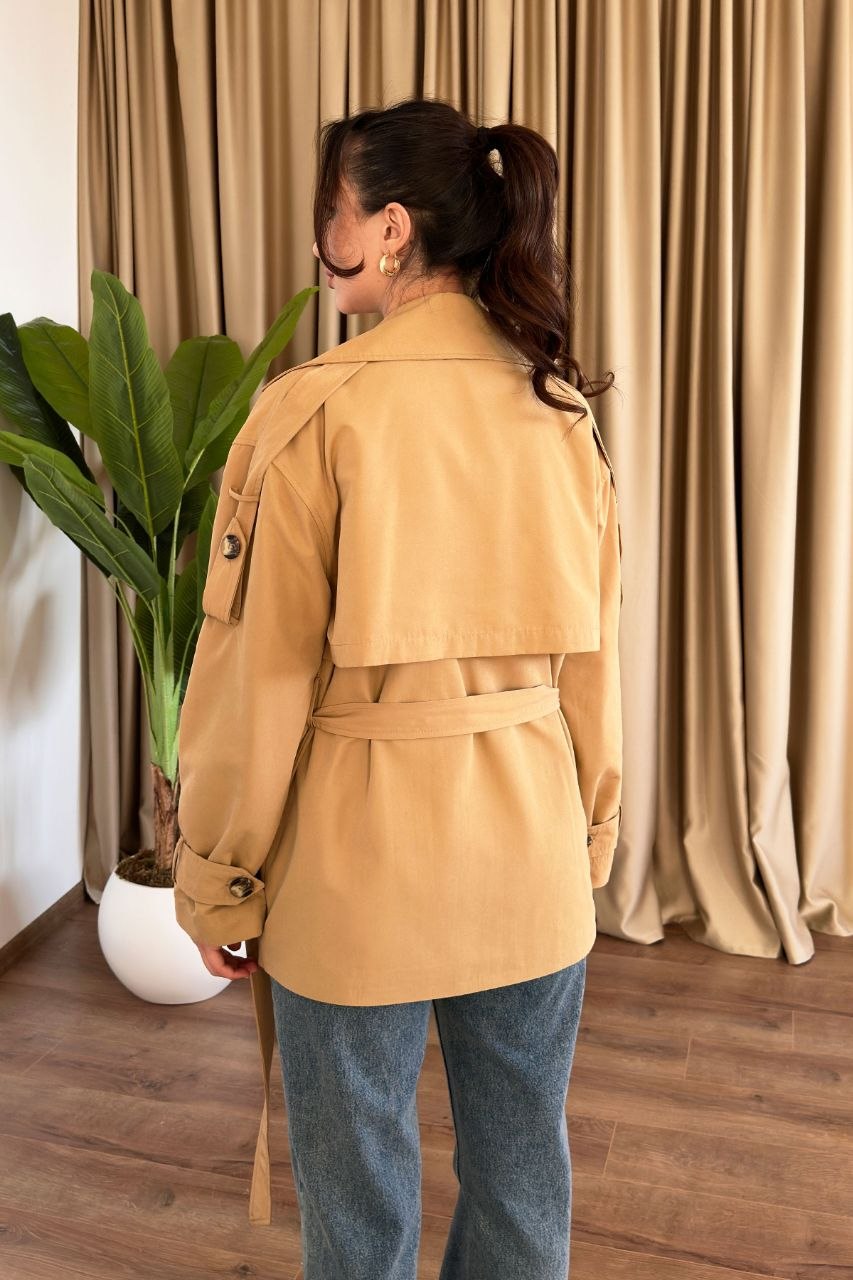 Lustrin Women Clothing