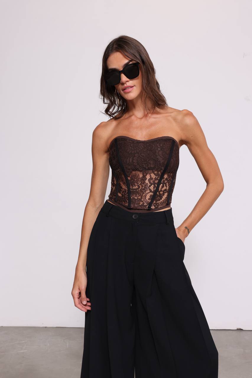Cream & Rouge Women Clothing