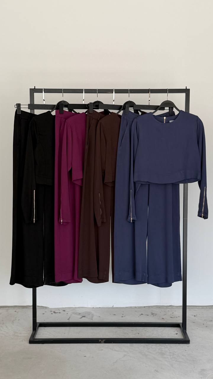 Cream & Rouge Women Clothing