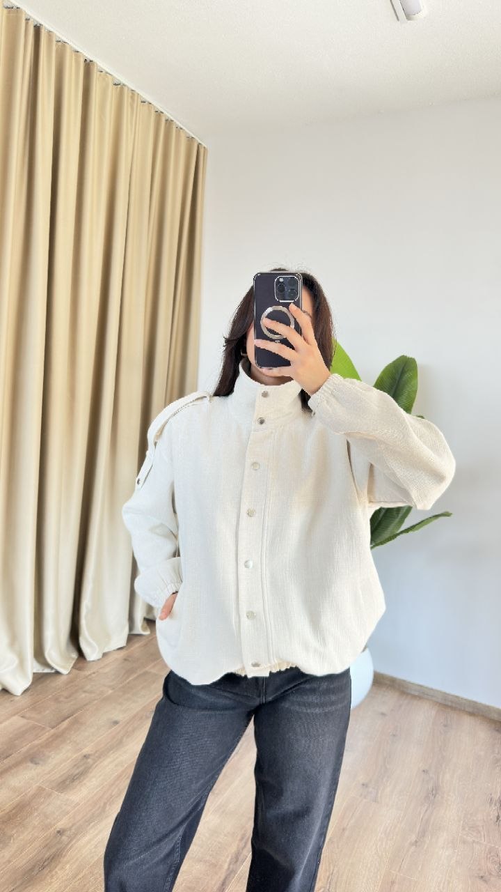 Lustrin Women Clothing