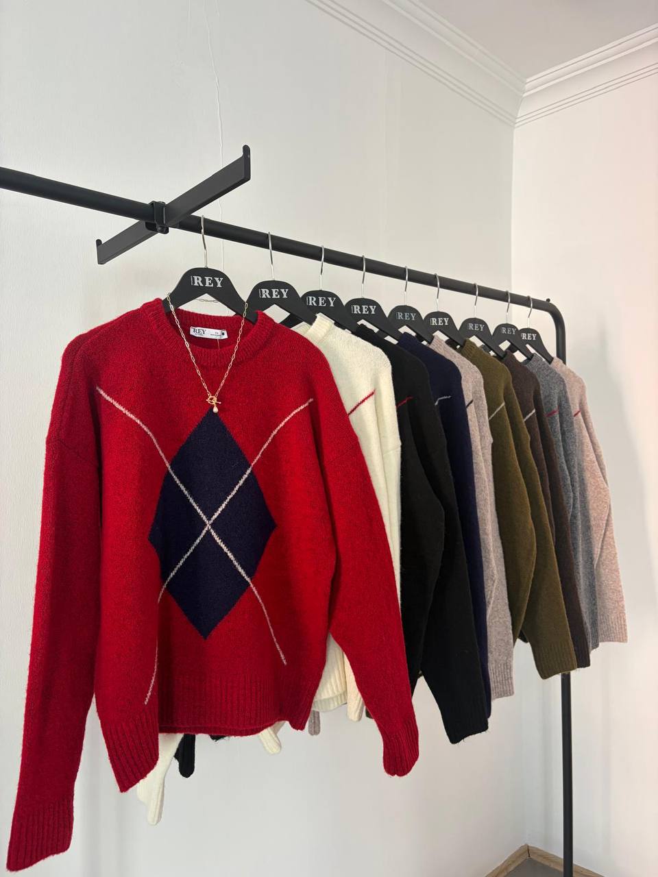 Rey Women Clothing