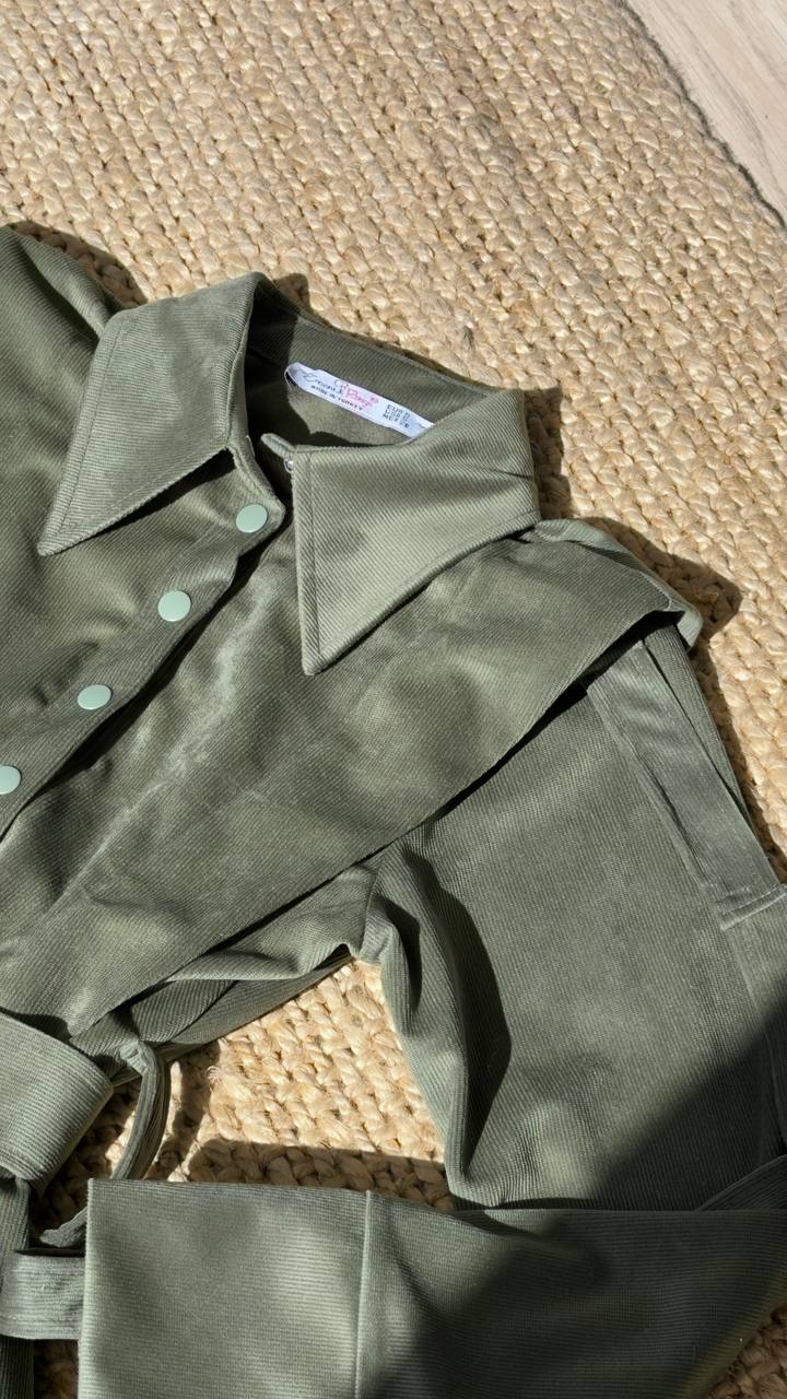 Cream & Rouge Women Clothing