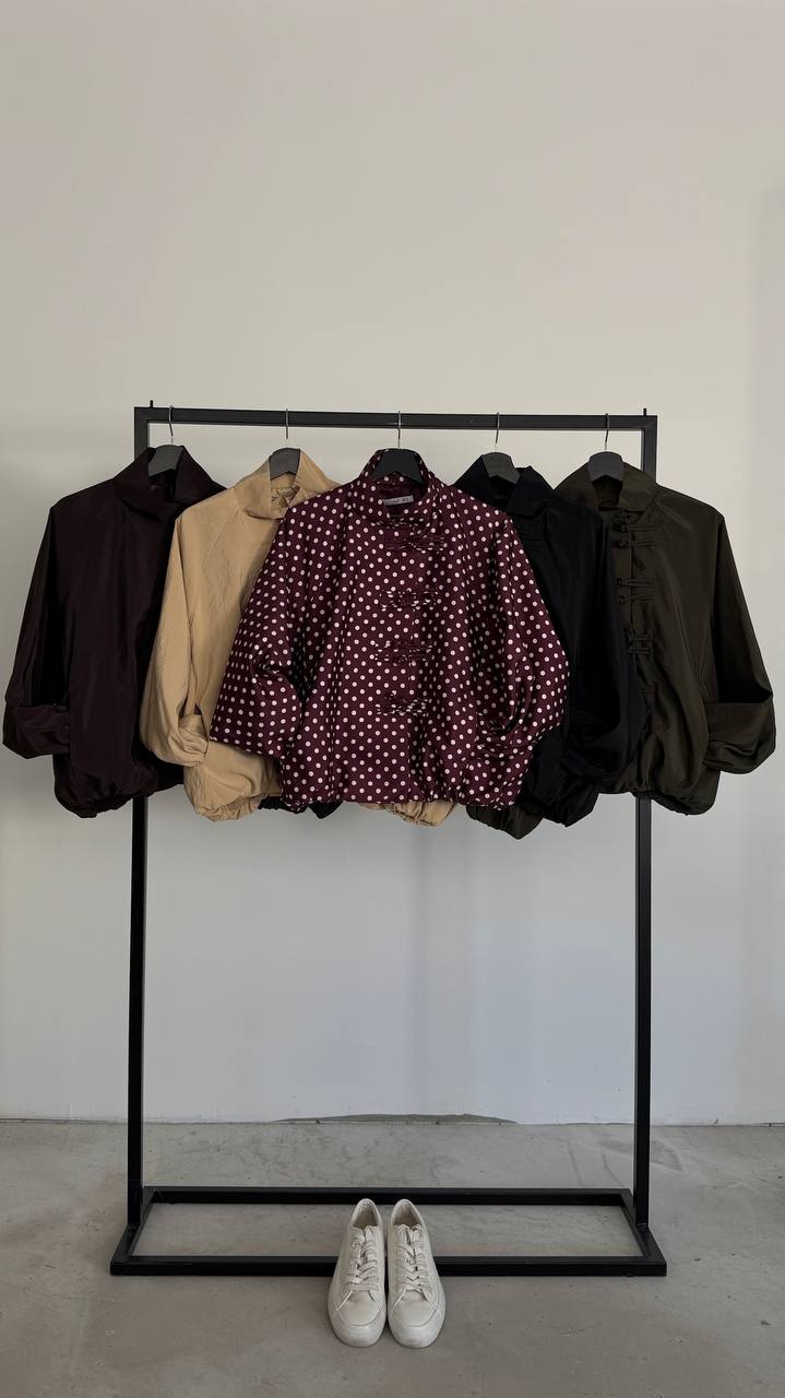 Cream & Rouge Women Clothing