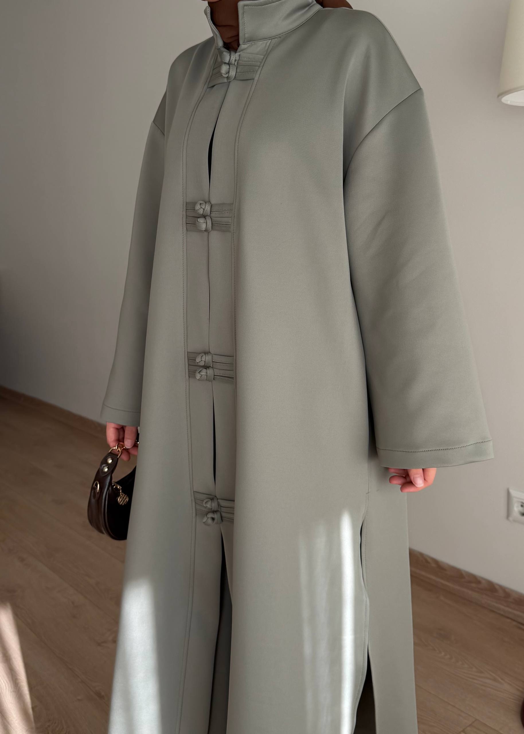 Light Stone Mujer Ropa