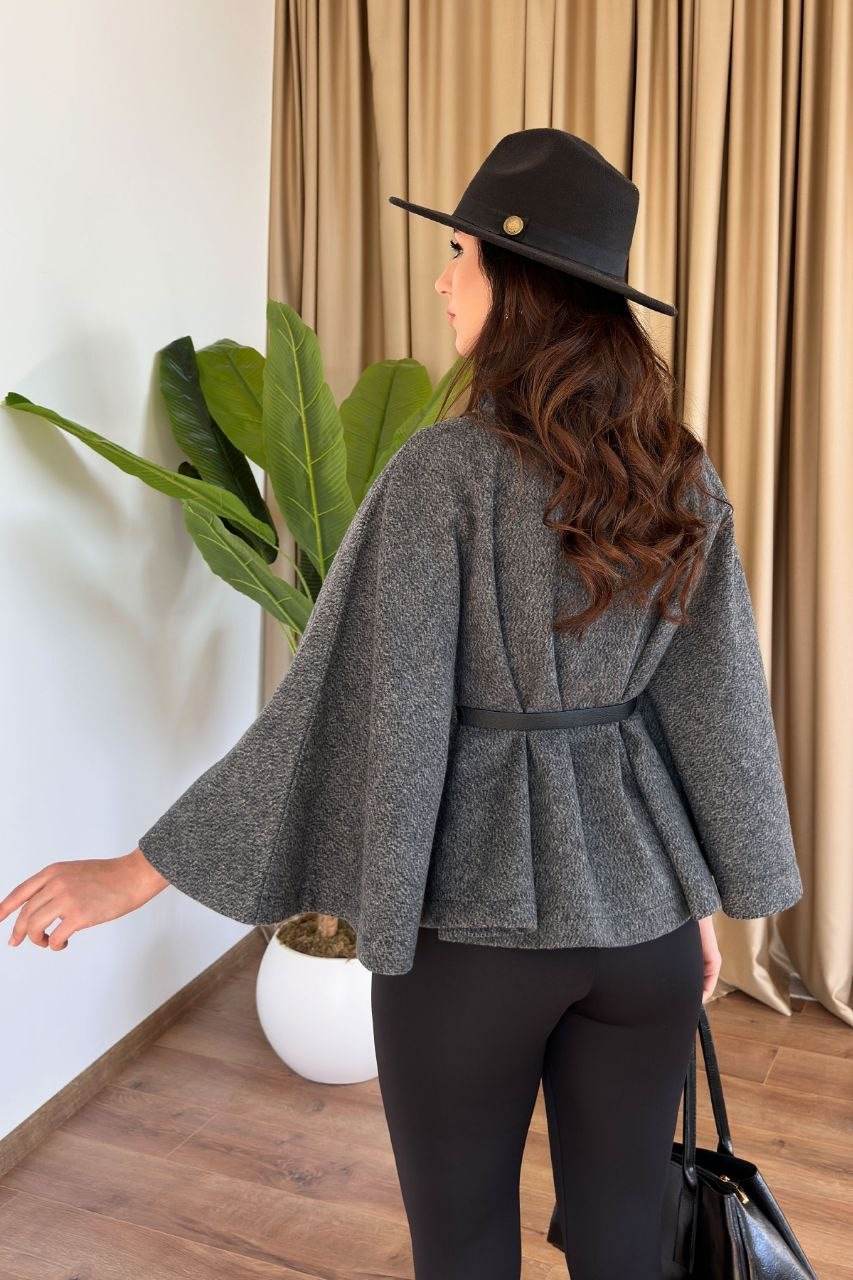 Lustrin Women Clothing