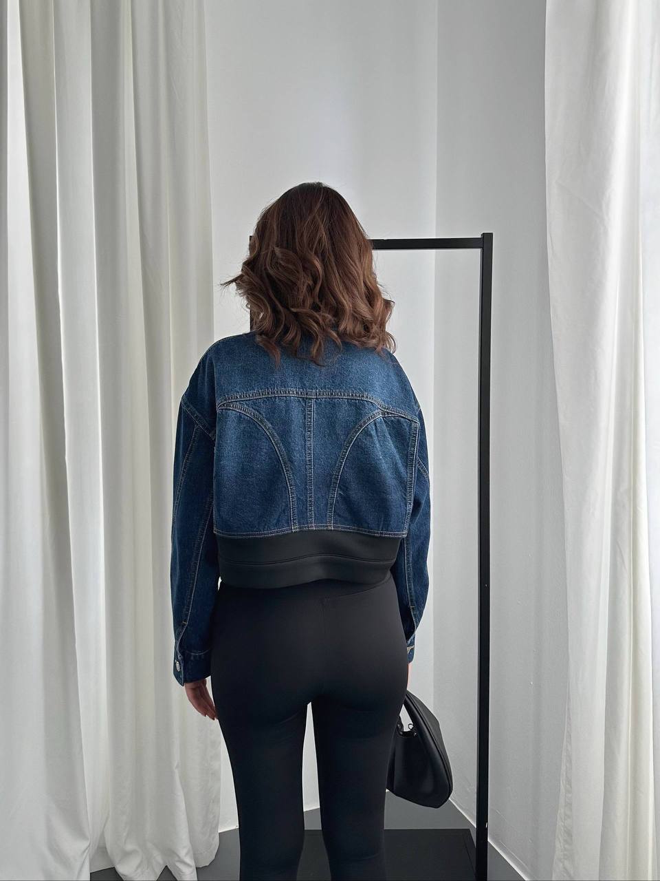 Elisa نساء ملابس