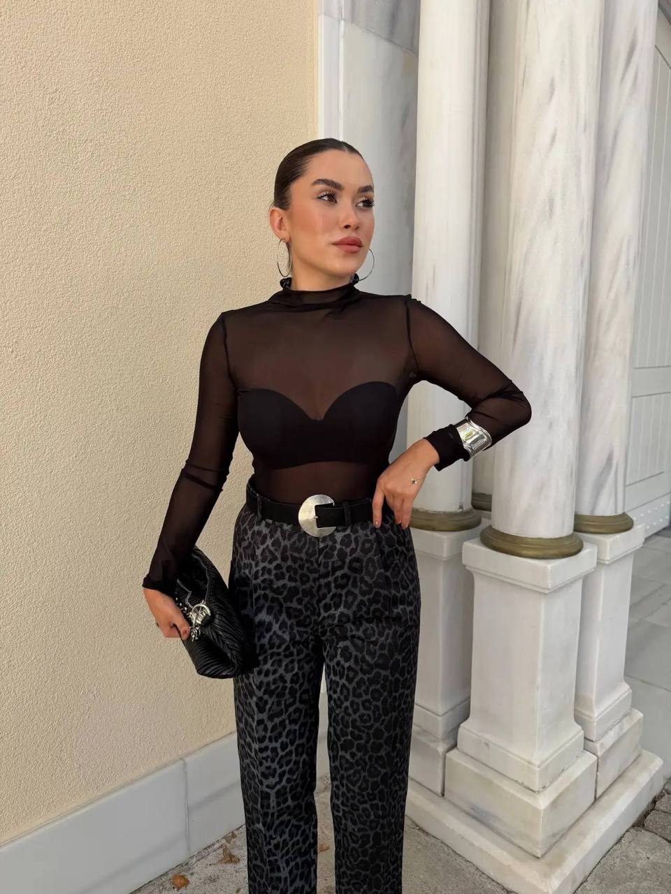 Kinzi Femme Vêtements