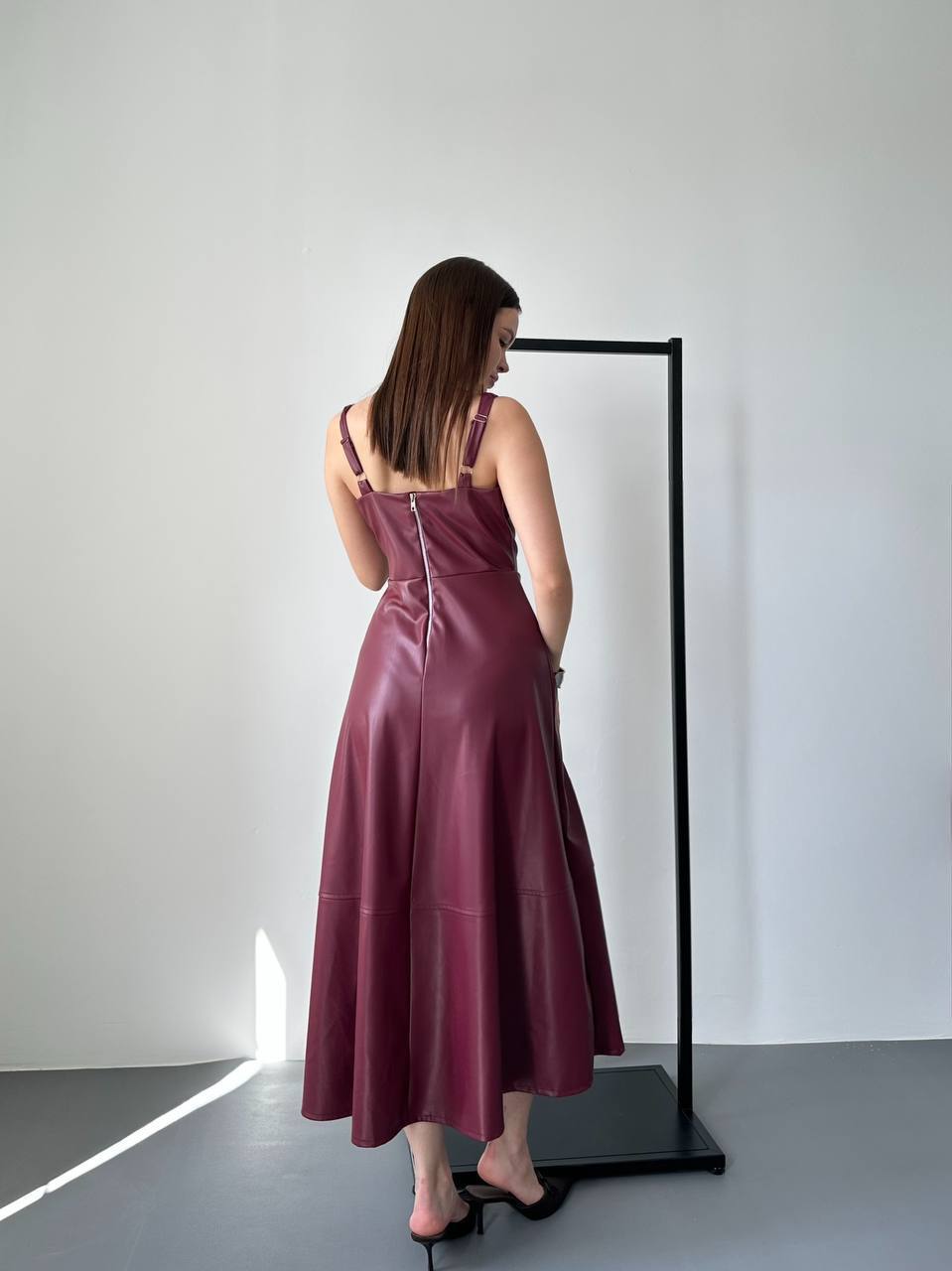 Elisa نساء ملابس