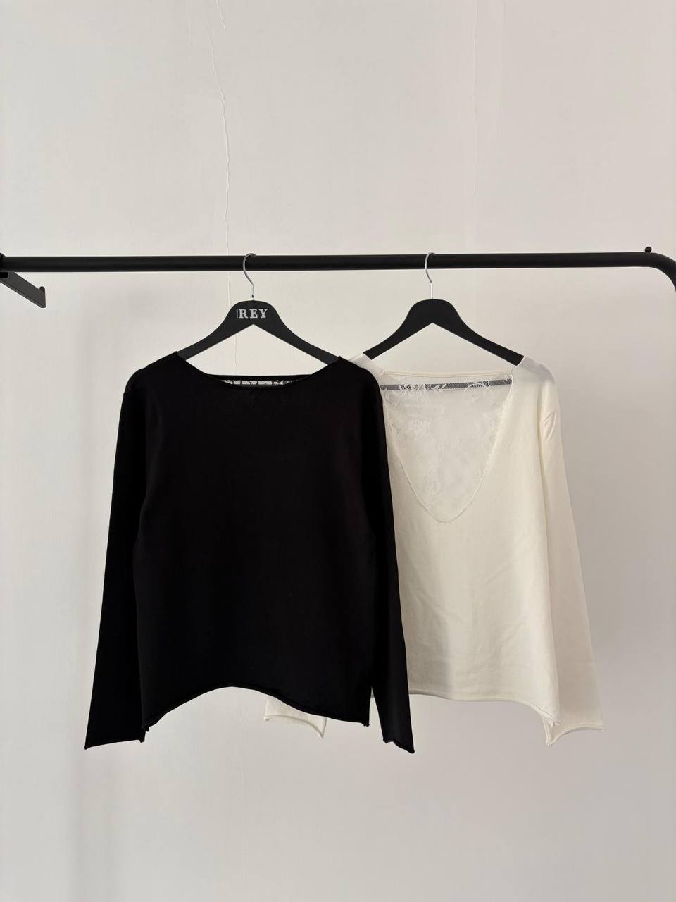 Rey Women Clothing
