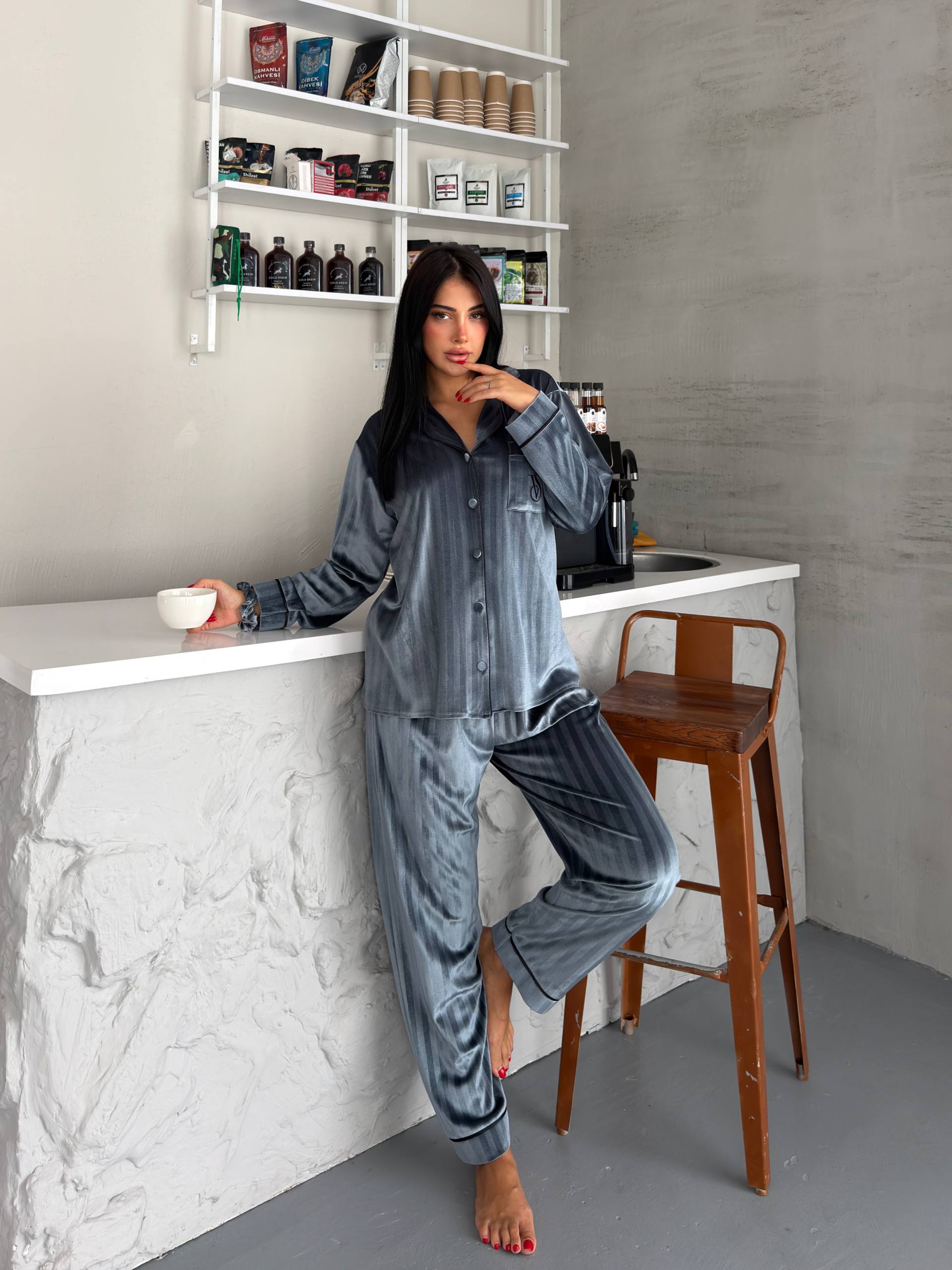 Atach Femme Vêtements