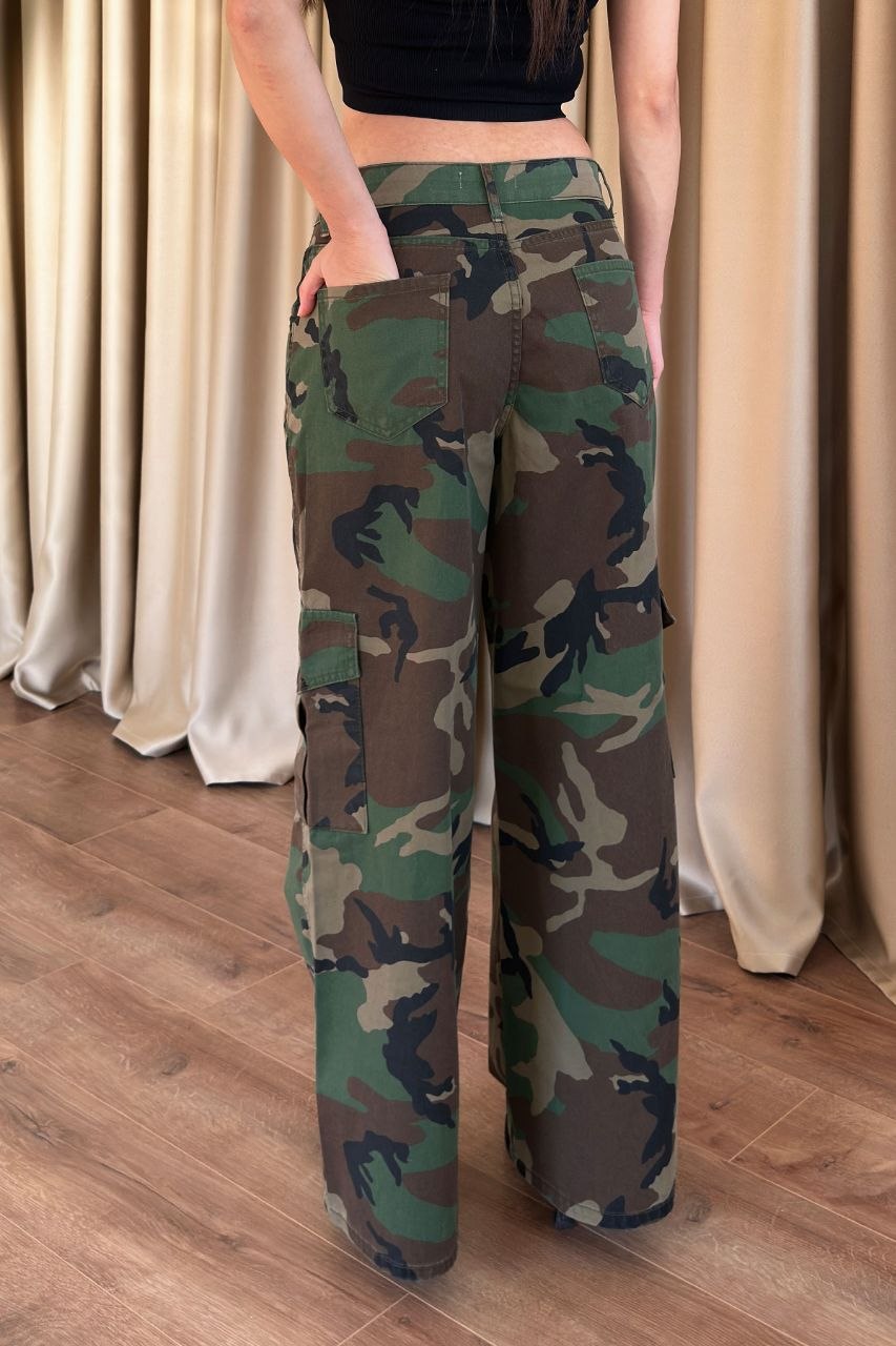 Lustrin Women Clothing