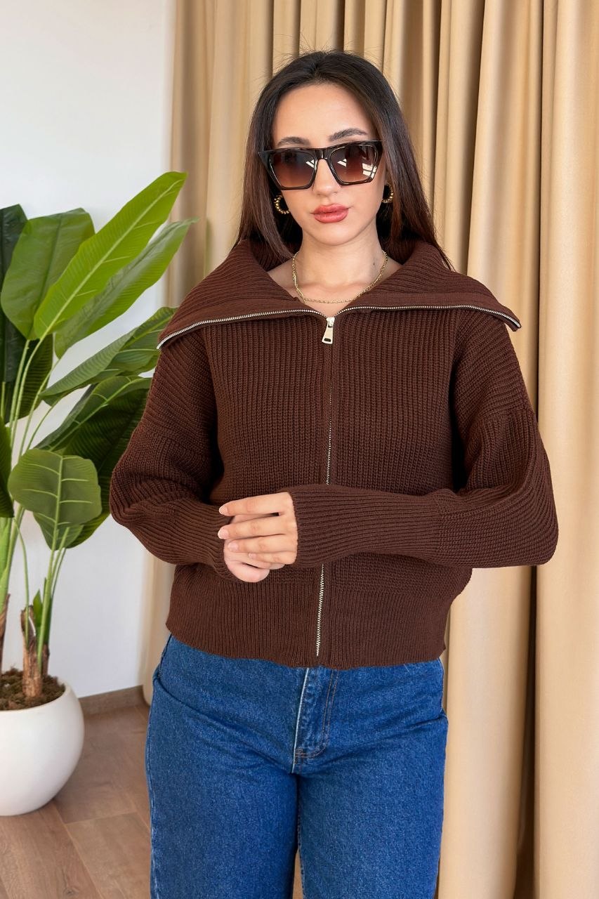 Lustrin Women Clothing