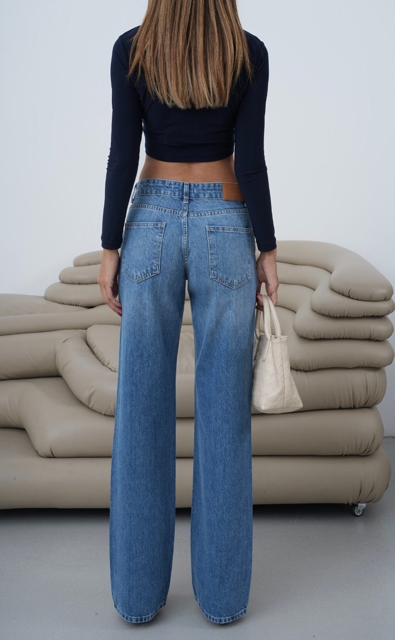 Lacarino Donna Abbigliamento