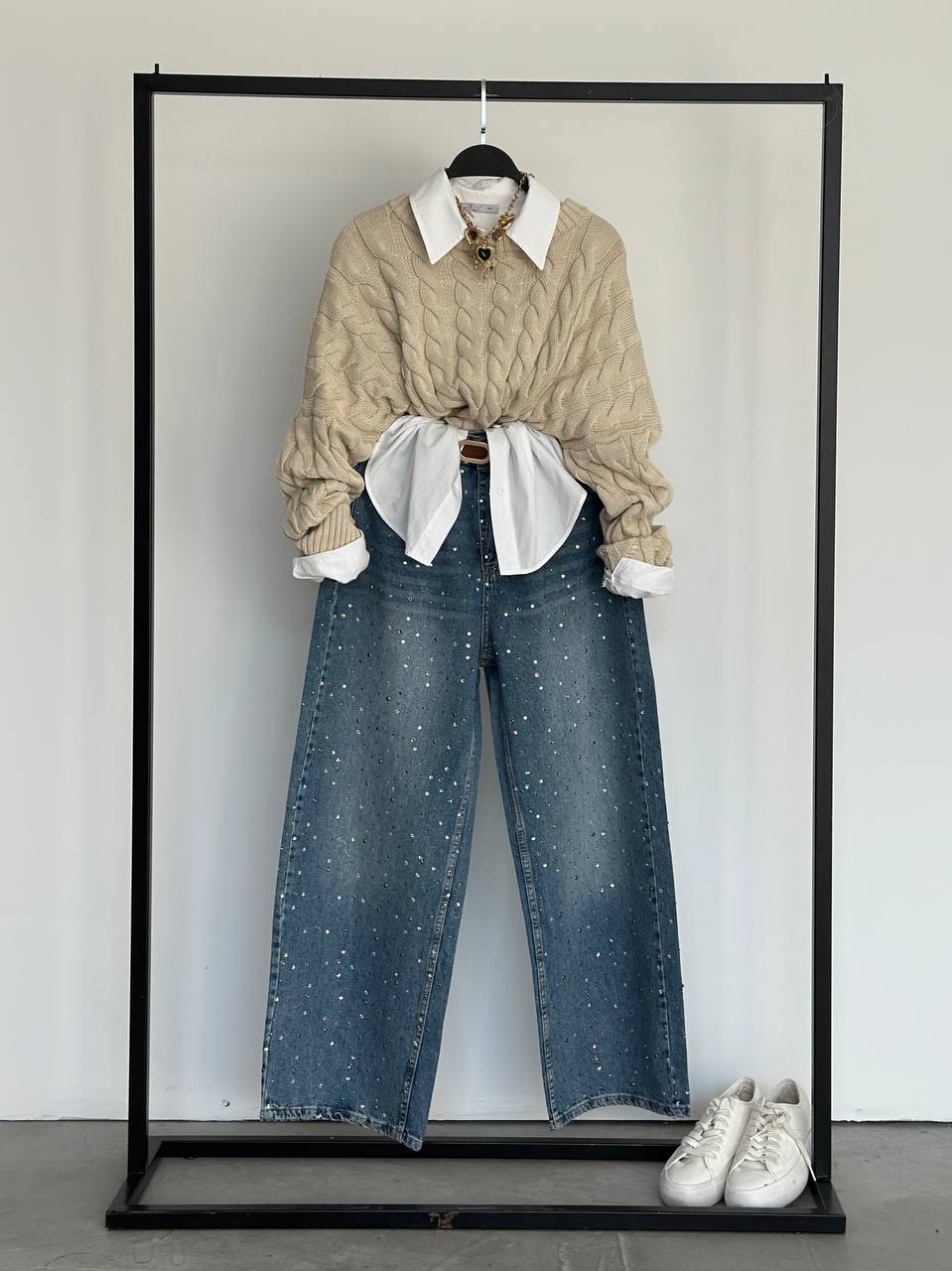 Cream & Rouge Women Clothing - MTVR-F47FA71F