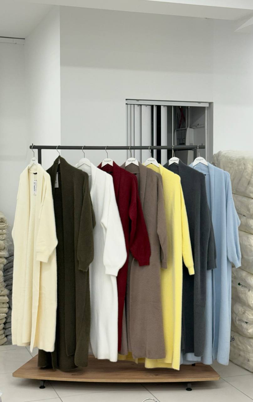 Nisan Femme Vêtements