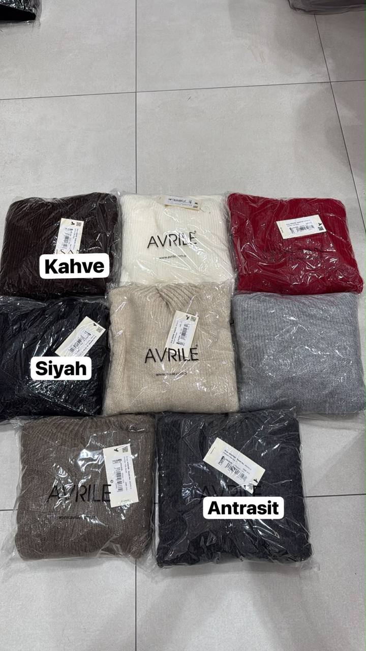 Nisan Femme Vêtements