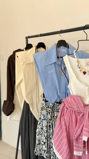 Cream & Rouge Women Clothing - MTVR-997C9B5A