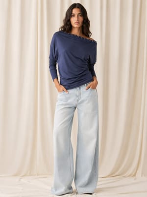 Parkkaron Women Clothing - MTVR-F9F6CFCA