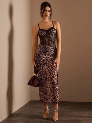 Last Point Women Clothing - MTVR-44A5EDBF