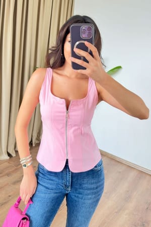Lustrin Women Clothing - MTVR-05CE42F6