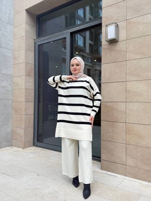 TCN Women Clothing - MTVR-B2E17DE2