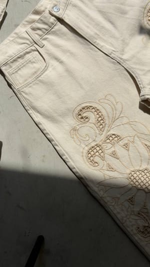 Cream & Rouge Femme Vêtements - MTVR-9C9C1381