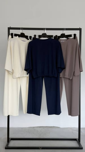 Cream & Rouge Femme Vêtements - MTVR-0F645E01