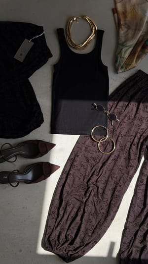 Cream & Rouge Women Clothing - MTVR-594358AD
