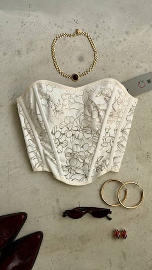 Cream & Rouge Femme Vêtements - MTVR-63581F98