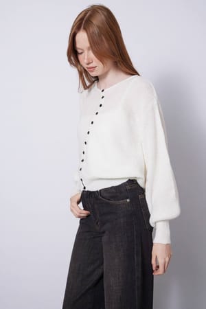 Nisan Women Clothing - MTVR-8D1B9822