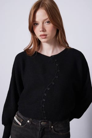 Nisan Women Clothing - MTVR-644F1AB8