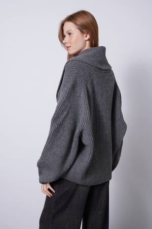 Nisan Women Clothing - MTVR-61CF5BE2