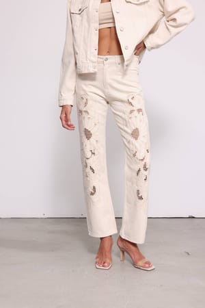 Cream & Rouge Women Clothing - MTVR-7EA9F907