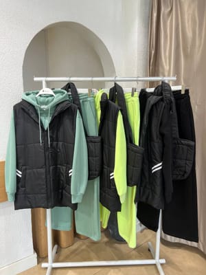 Niccy Frauen Bekleidung - MTVR-02C05D42