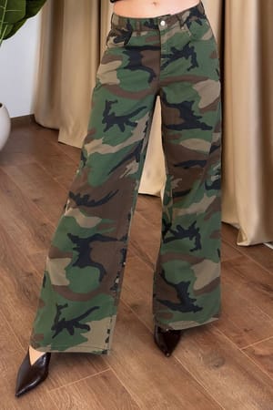 Lustrin Women Clothing - MTVR-67AD4A26