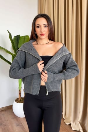 Lustrin Women Clothing - MTVR-07E2EC1E
