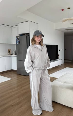 Maestro Woman Women Clothing - MTVR-C7B922D0