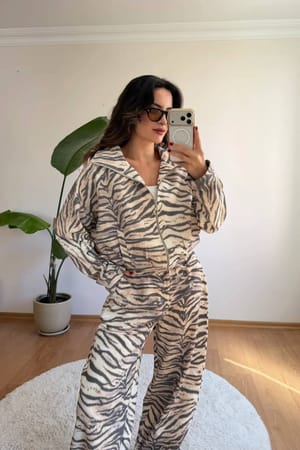 Kinzi Women Clothing - MTVR-55A06520