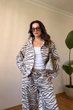 Kinzi Women Clothing - MTVR-55A06520