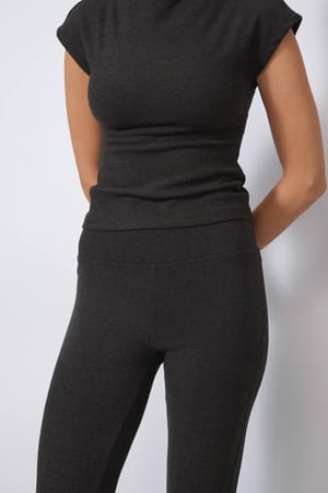 Nisan Femme Vêtements - MTVR-68580FEE